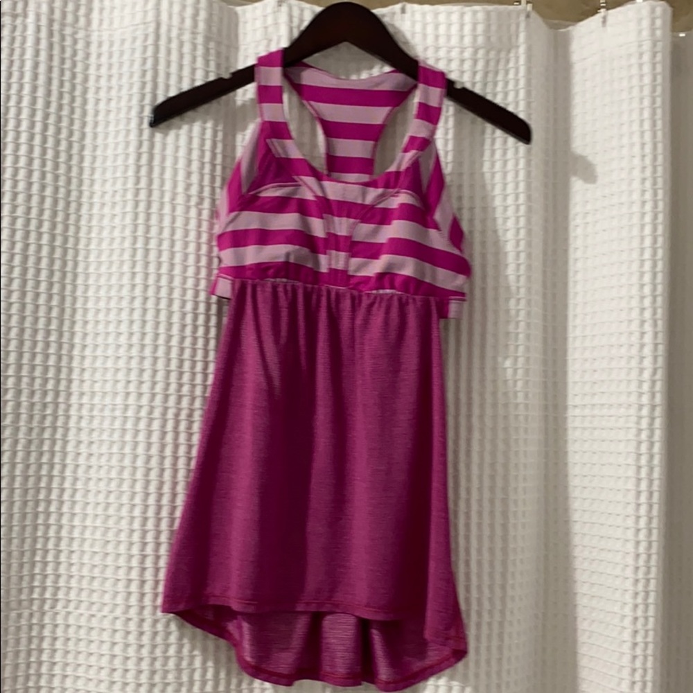 Lululemon top